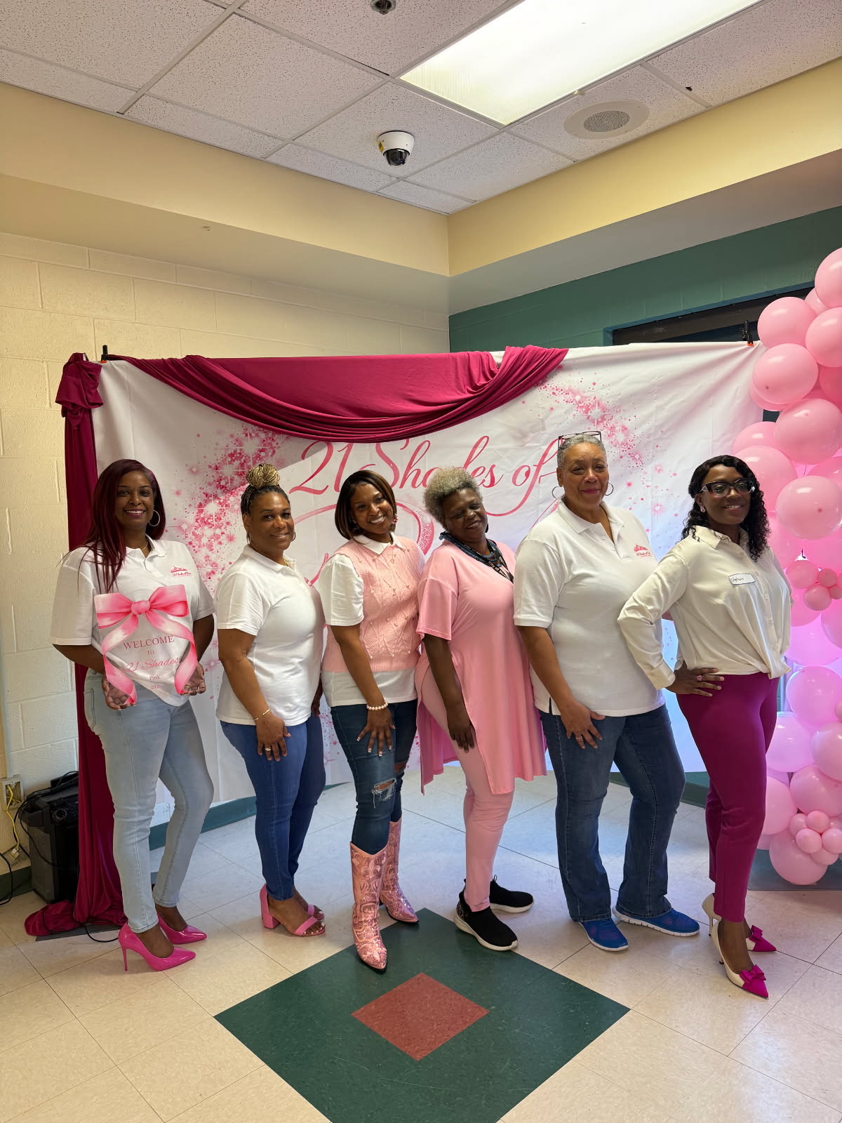 The 21 Shades of Pink volunteer team